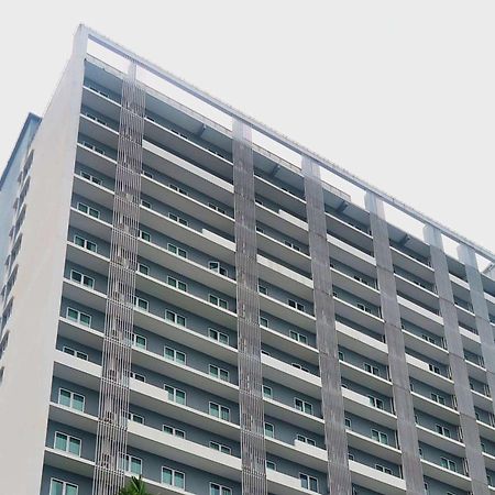 שאה אלאם Wyndham Garden I-City מראה חיצוני תמונה