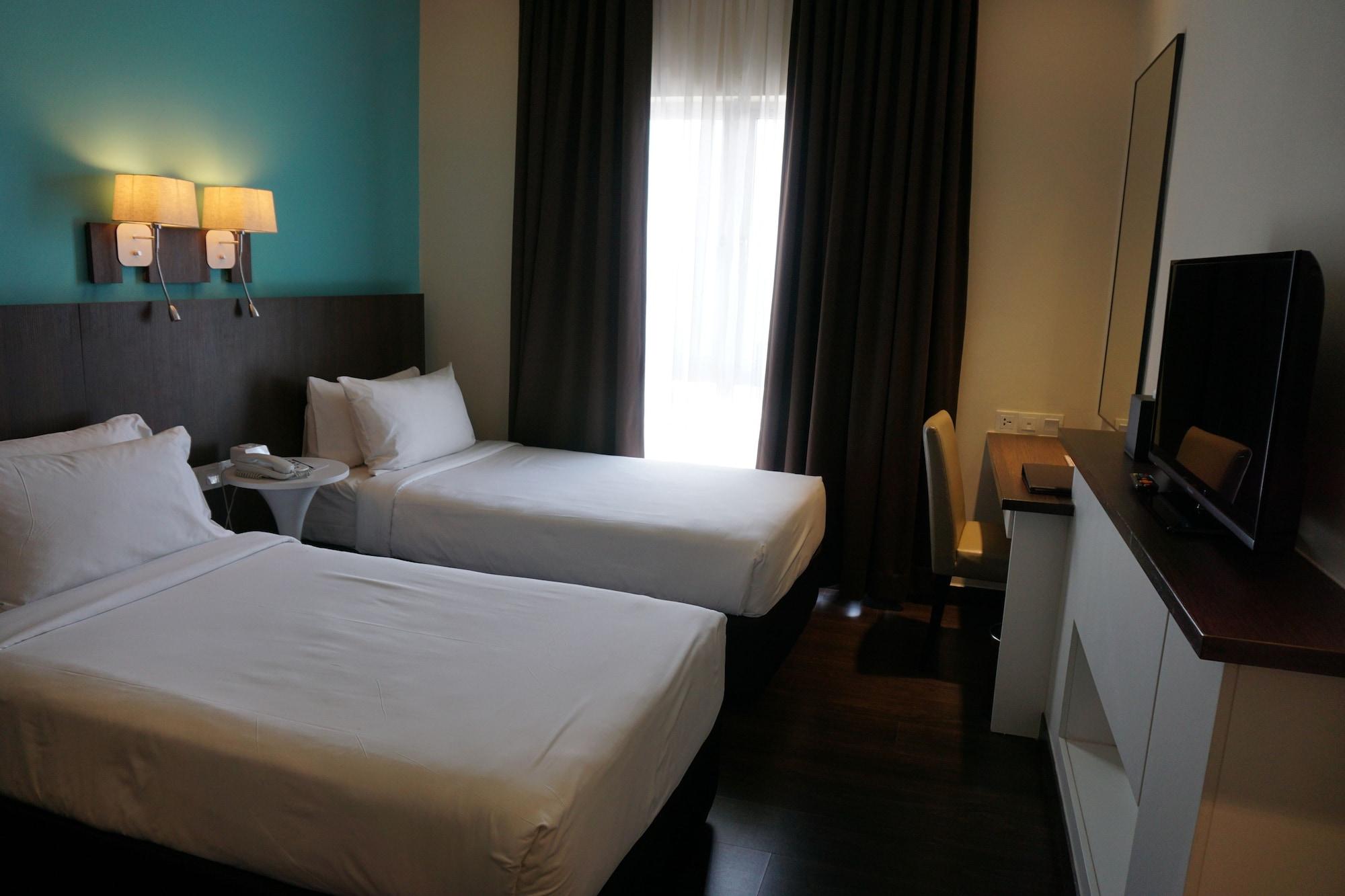 שאה אלאם Wyndham Garden I-City מראה חיצוני תמונה